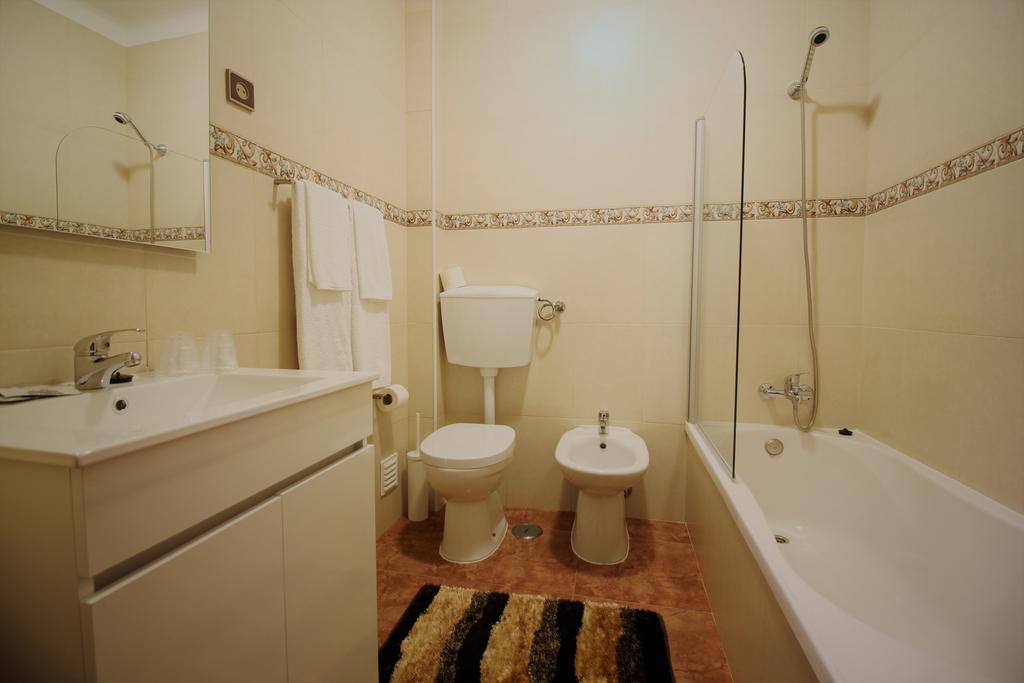 Apartamentos Gaivota Holidays نازاريه المظهر الخارجي الصورة