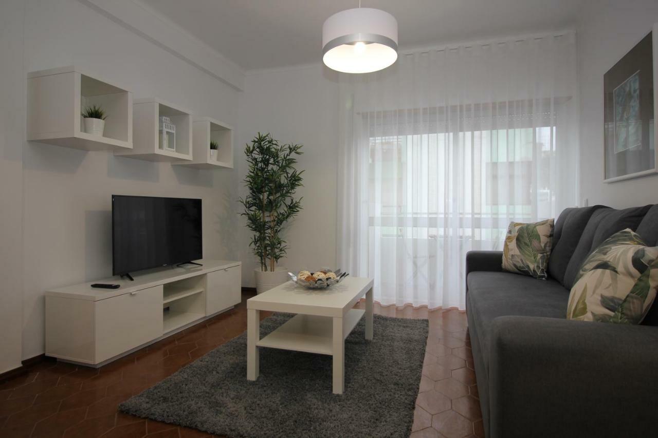 Apartamentos Gaivota Holidays نازاريه المظهر الخارجي الصورة